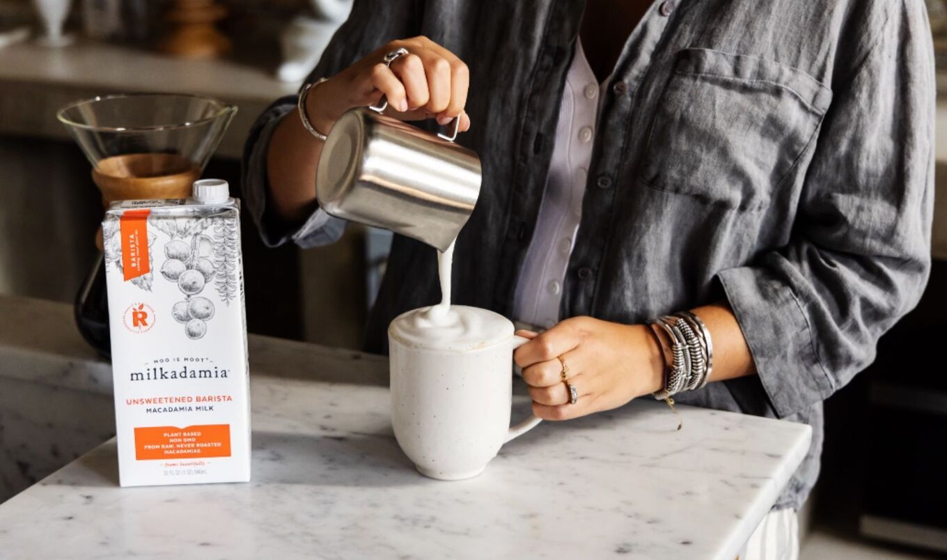 Macadmia milk latte